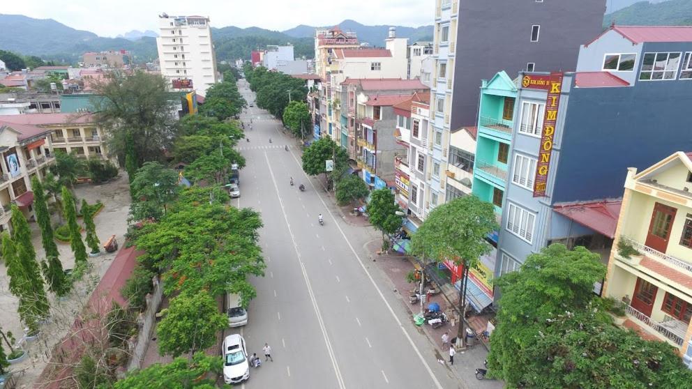 Hoang Nga Khach San Kim Dong酒店 外观 照片